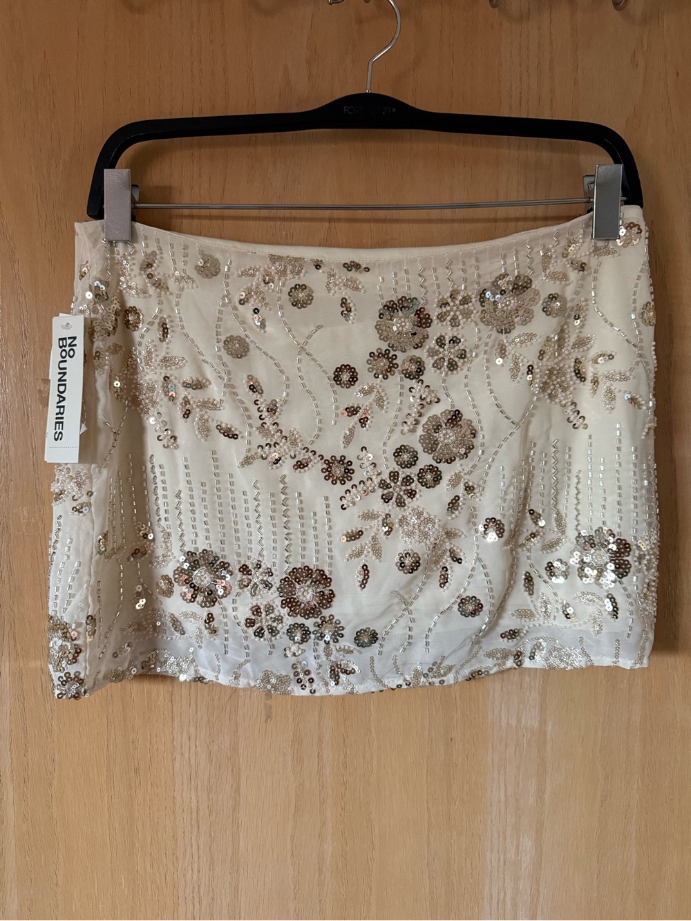 NWT No Boundaries Ivory Beaded Sequin Mini Skirt M